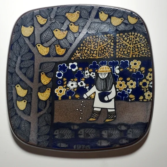 VINTAGE 1976 KALEVALA Series Collectible Wall Plate, Produced by Arabia Finland - Picture 1 of 3
